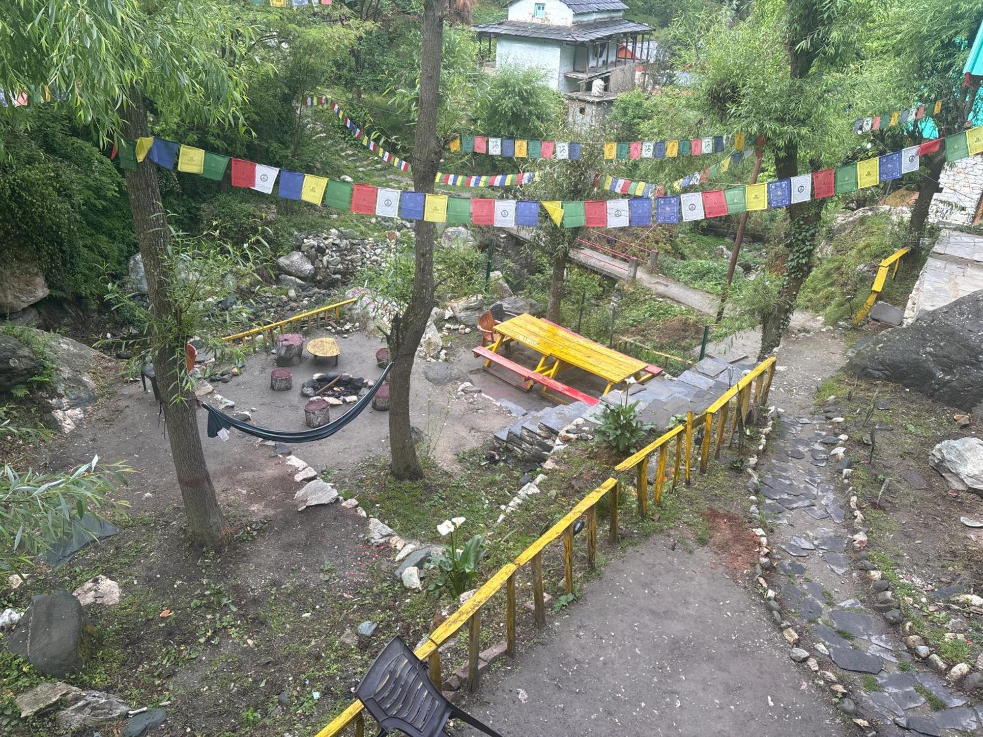 The Cozy Cabin, Jibhi Banjar Ngoại thất bức ảnh