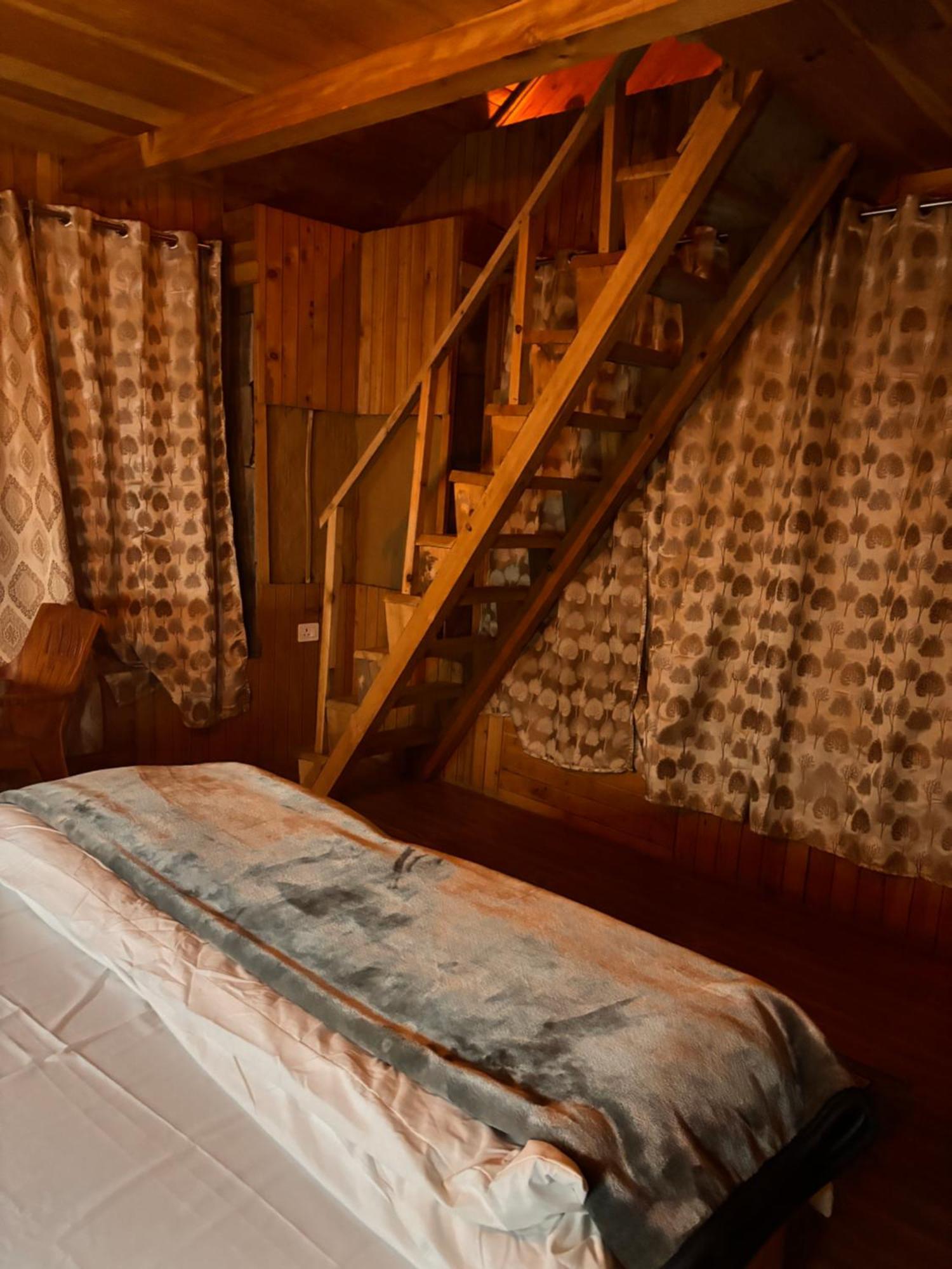 The Cozy Cabin, Jibhi Banjar Ngoại thất bức ảnh